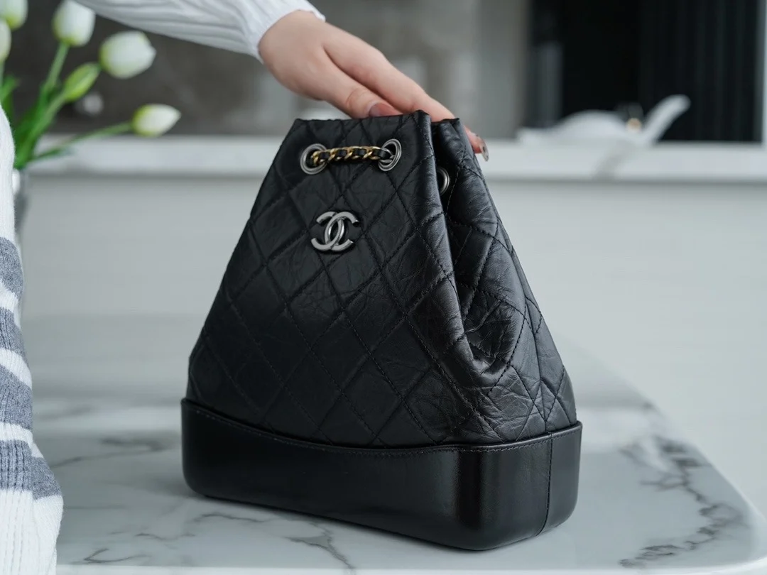 샤넬 가브리엘 백팩 스몰 블랙 A94485