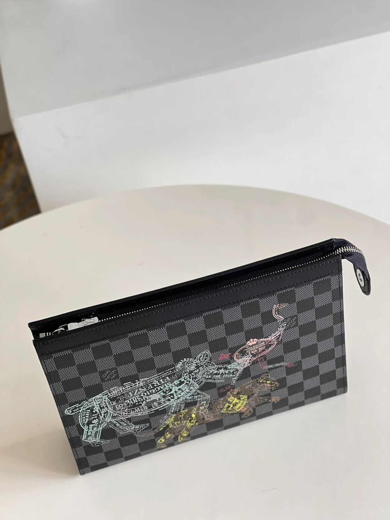 루이비통 포쉐트 보야주 클러치 MM N64605