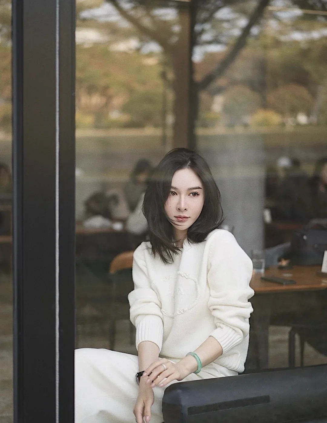 프라다 울 캐시미어 크루넥 스웨터