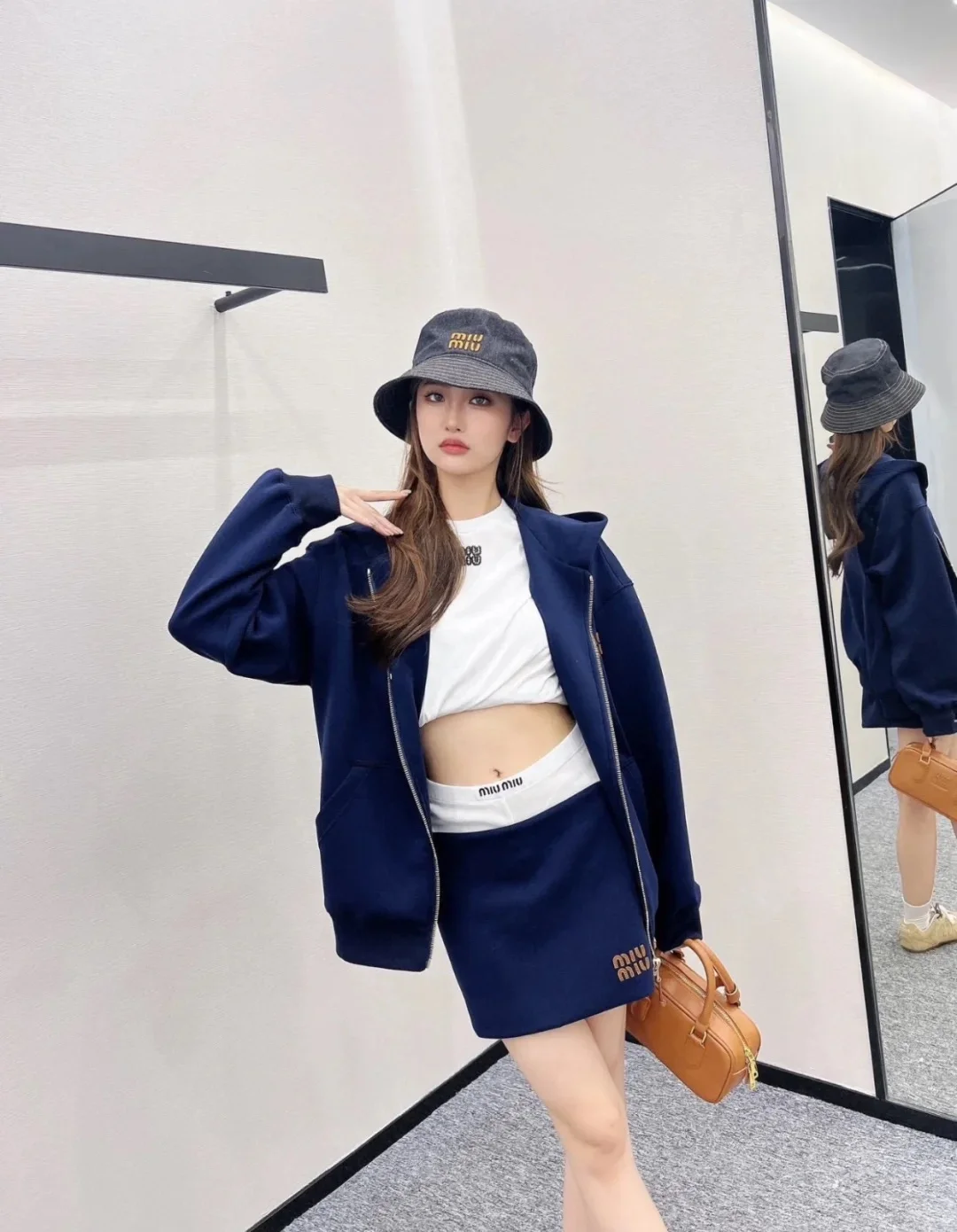 미우미우 저지 후디 재킷