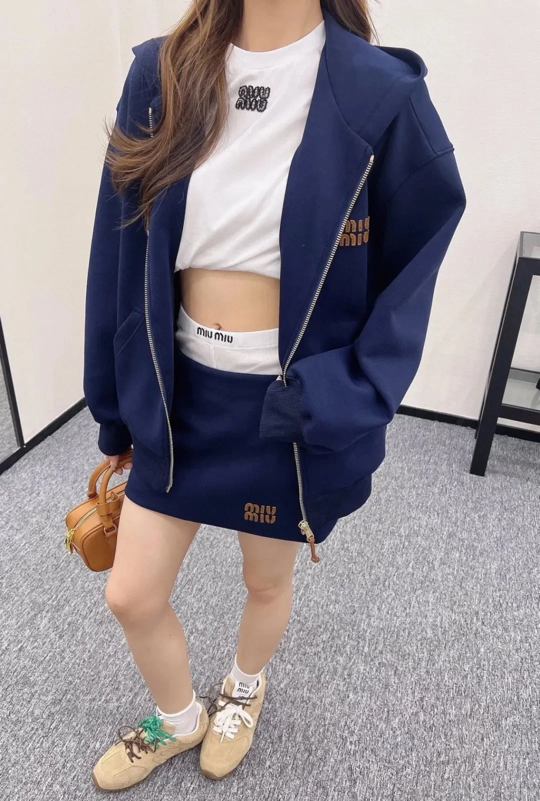 미우미우 저지 후디 재킷