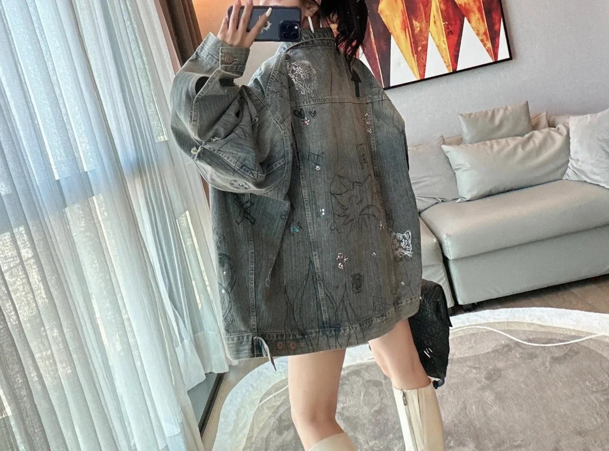 발렌시아가 엠벨리시드 데님 재킷