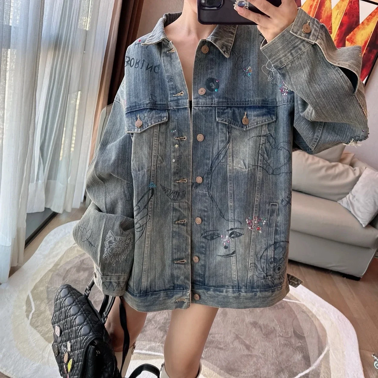 발렌시아가 엠벨리시드 데님 재킷
