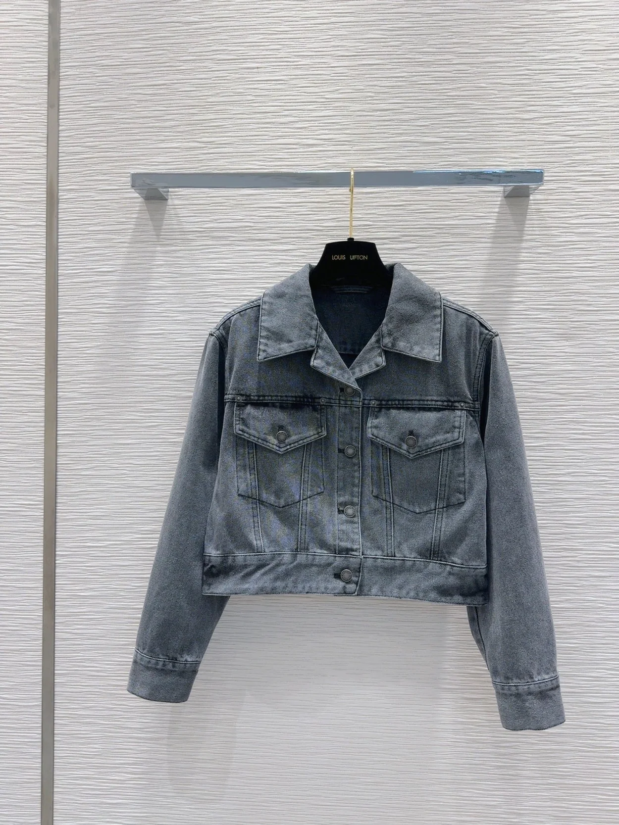 루이비통 워시드 데님 재킷