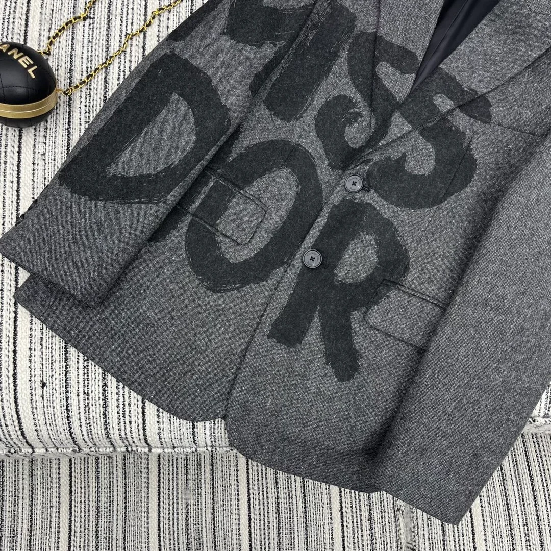 디올 블랙 Miss Dior Graffiti 모티브 울 블레이저