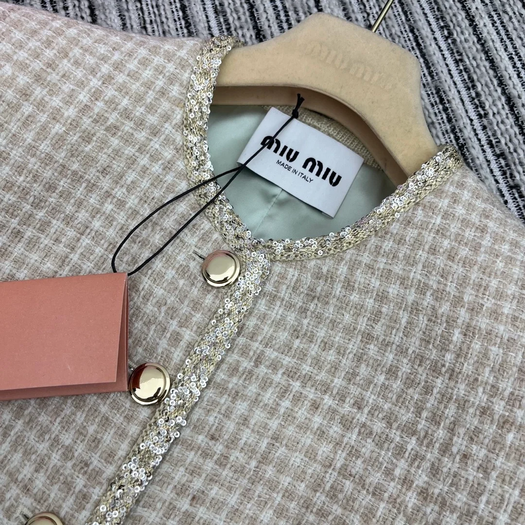 미우미우 싱글브레스트 체크 라메 재킷