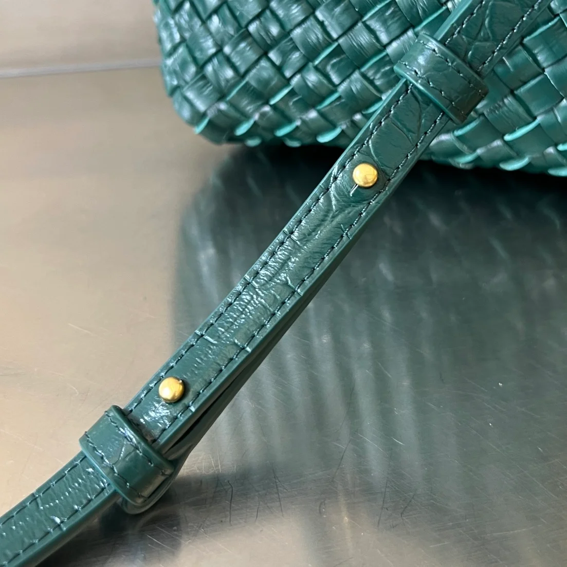 보테가 베네타 크로커다일 미니 까바백 (2color)