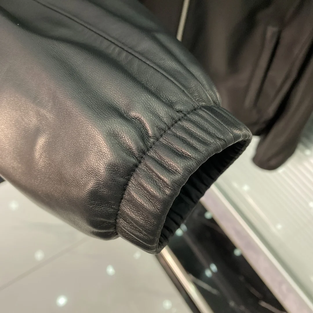 프라다 리버시블 후드 블루종 자켓