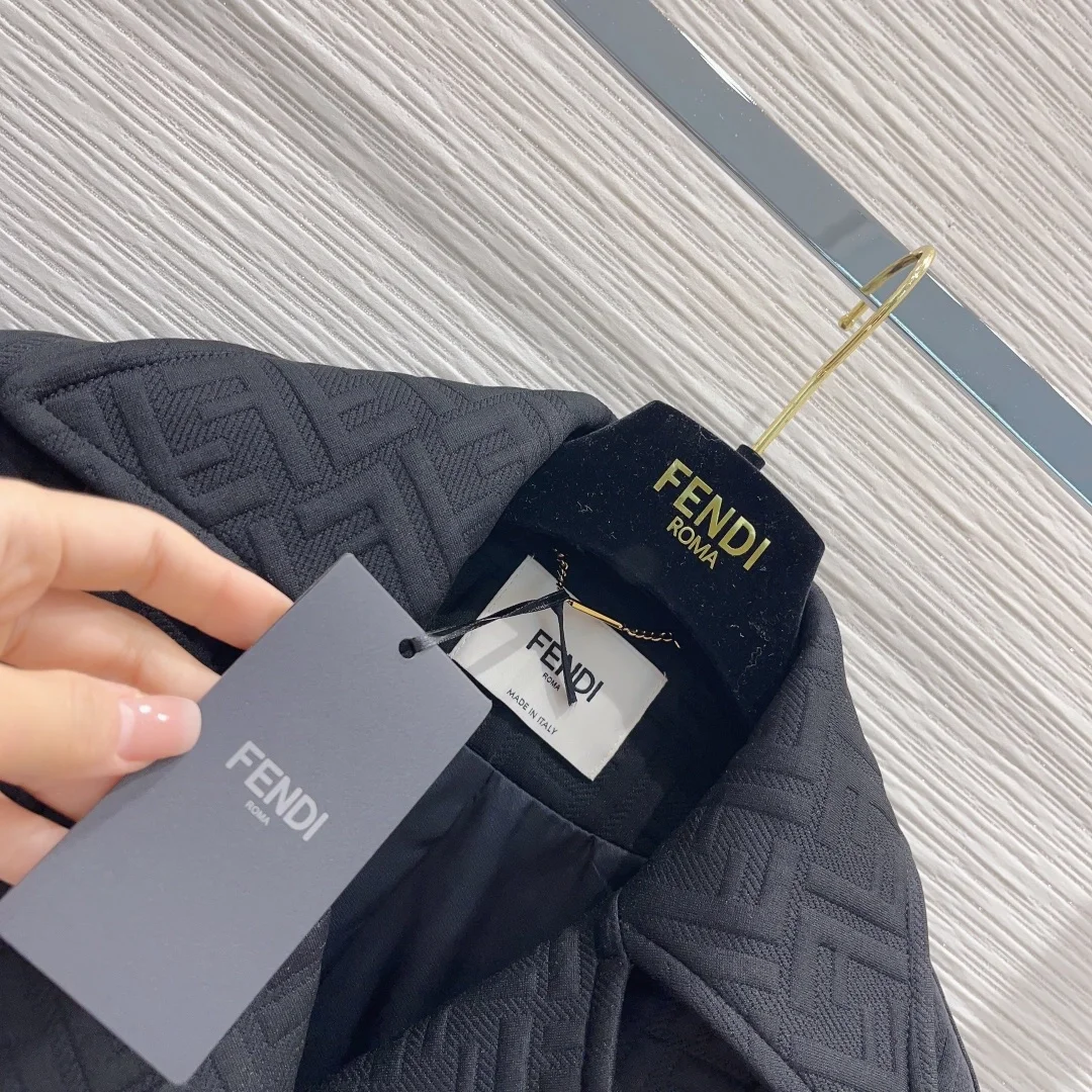펜디 블랙 자카드 패브릭 블루종 자켓