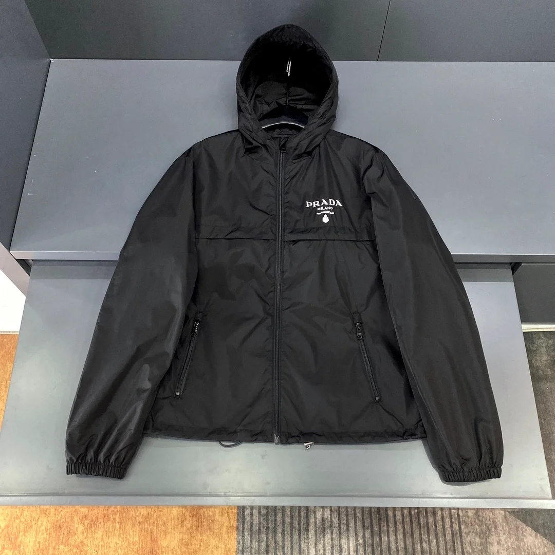 프라다 리나일론 블루종 자켓