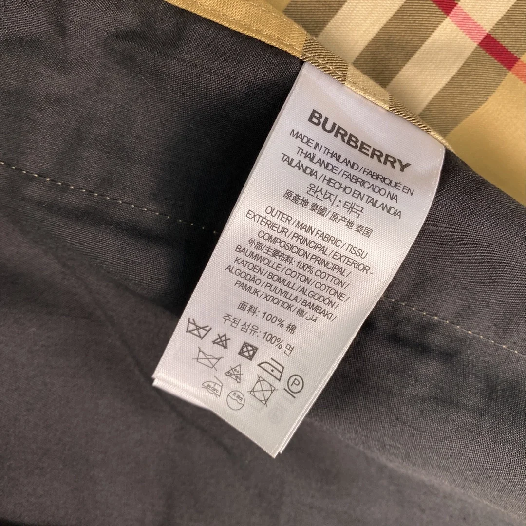 버버리 스트라이프 포켓 체크 자켓