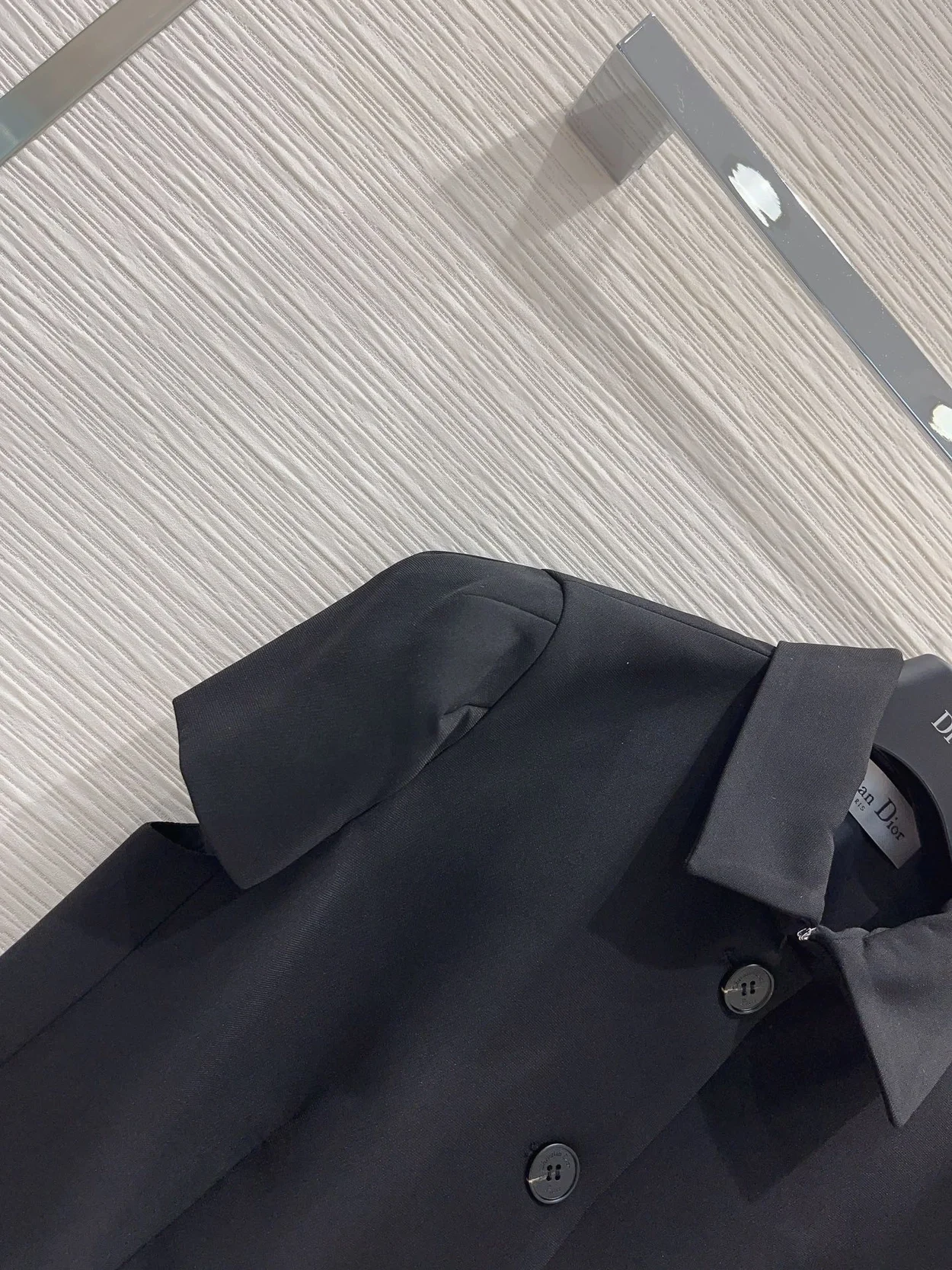 디올 피티드 반소매 울 실크 블랙 자켓