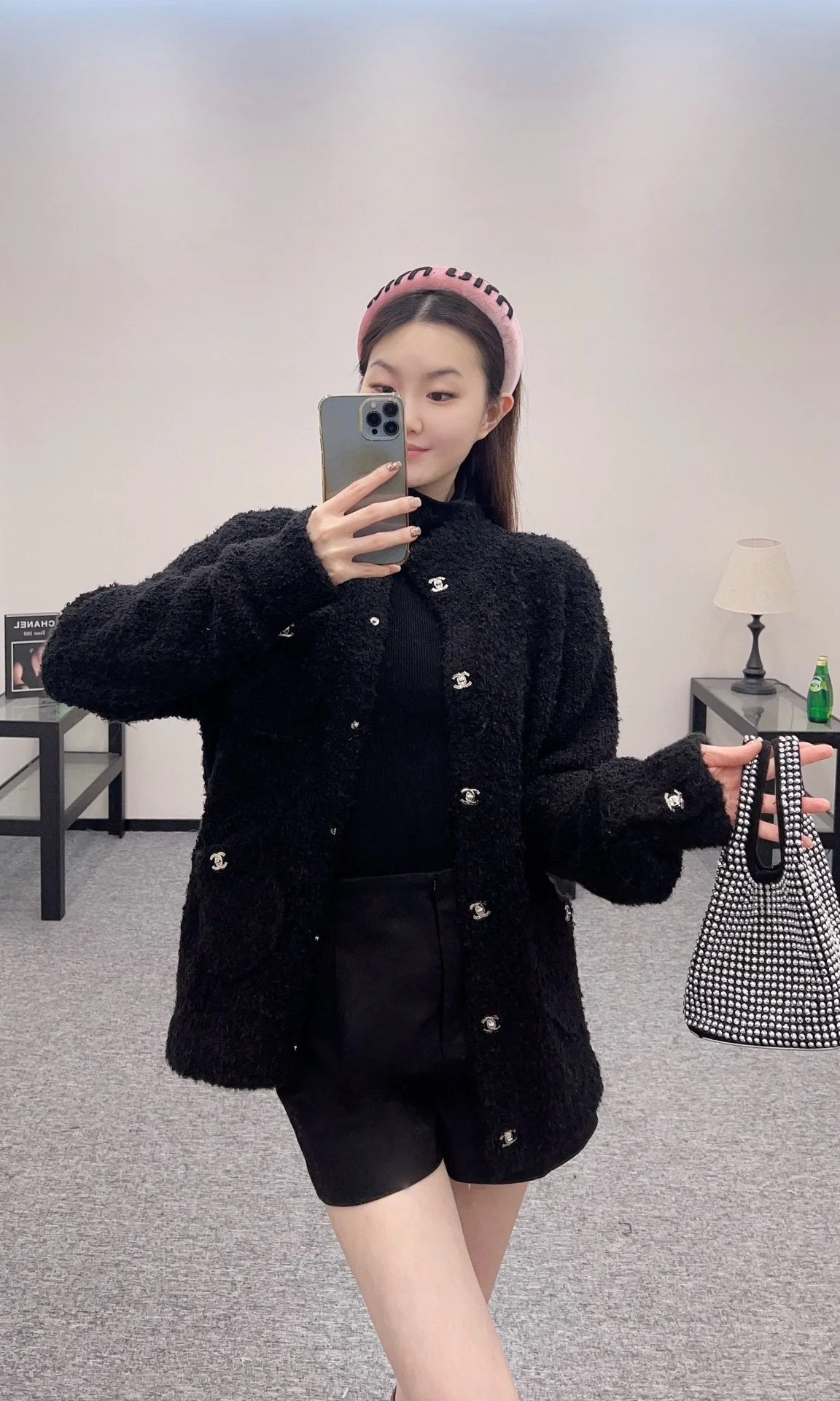 샤넬 라펠 포켓 울 니트 가디건 블랙