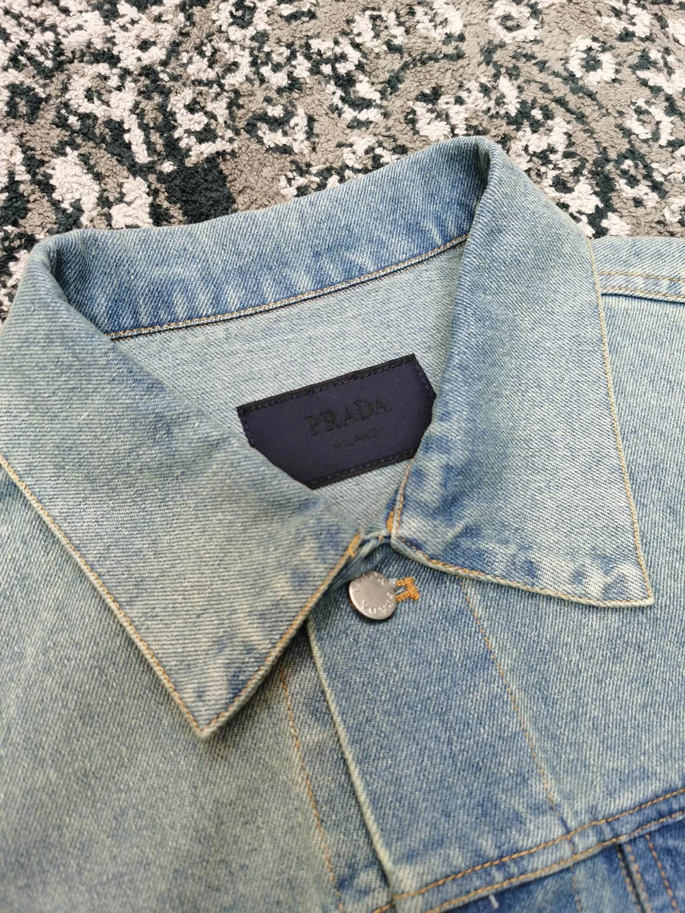 프라다 블러썸 데님 자켓