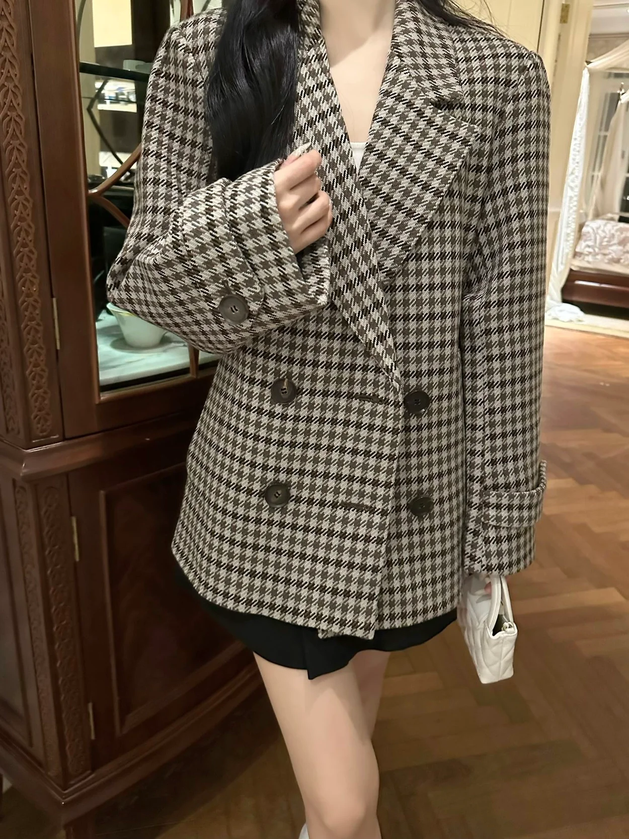 미우미우 더블 브리스티드 하운즈투스 체크 자켓