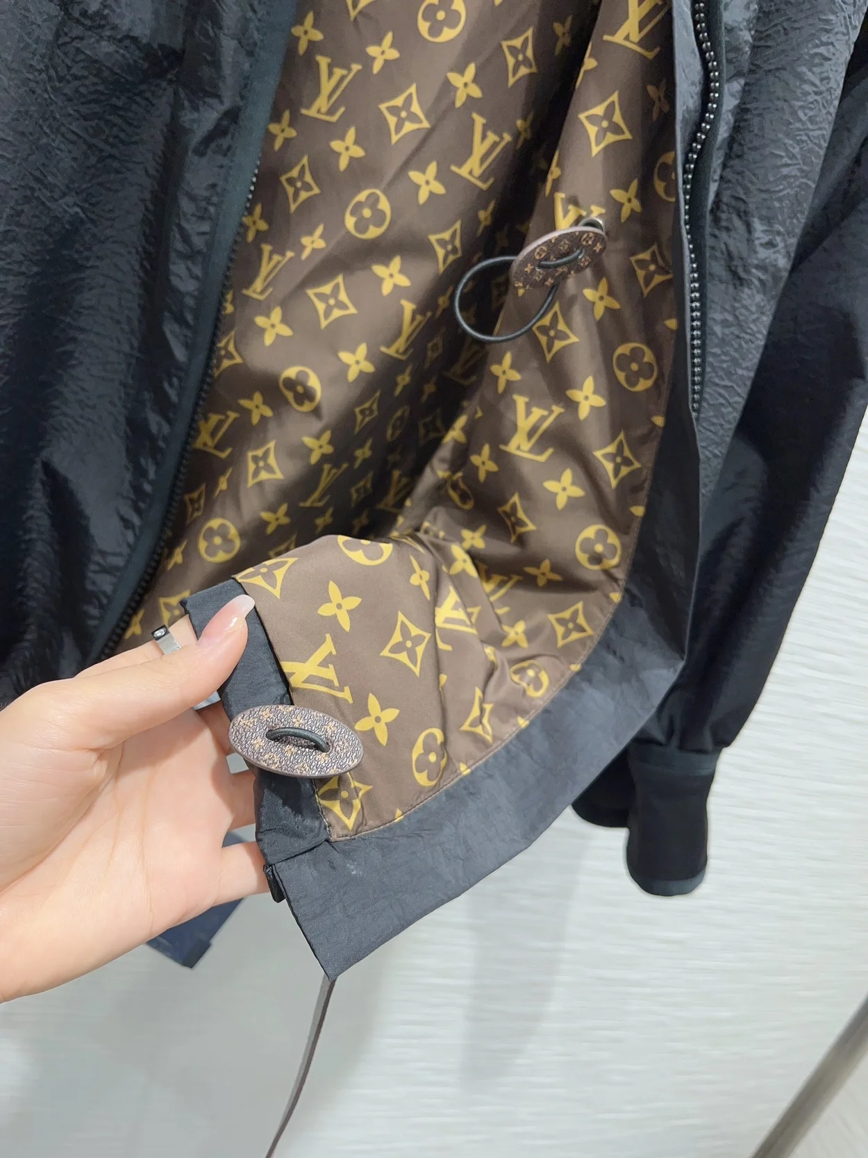 루이비통 크링클 파카 자켓 1AFCY7