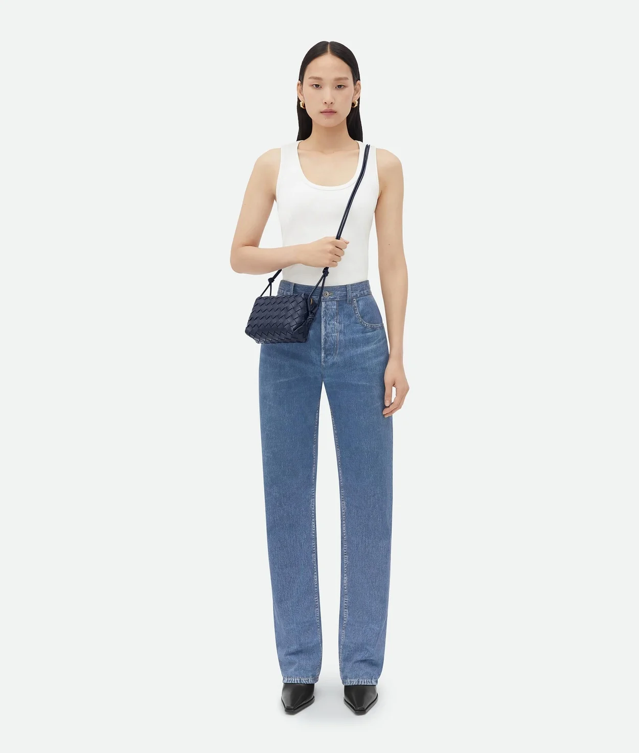 보테가 베네타 미니 루프 카메라백 네이비