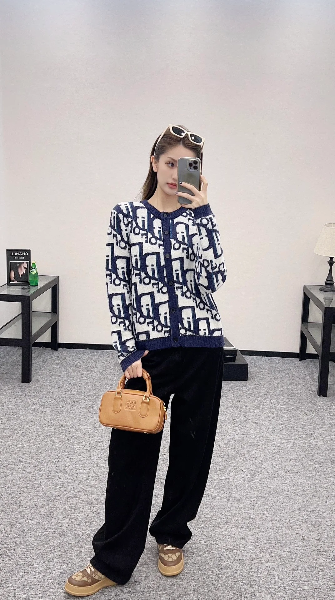 디올 크루넥 카자드 니트 풀오버 가디건
