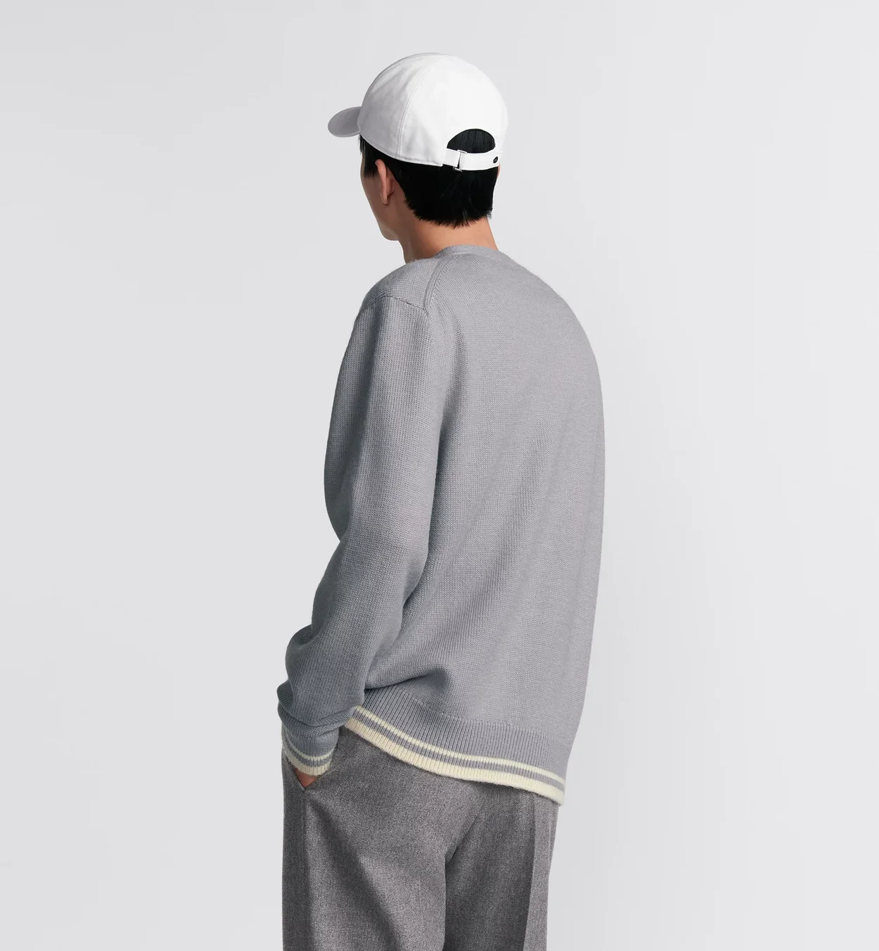 디올 크리스찬 디올 태그 가디건 (2color)