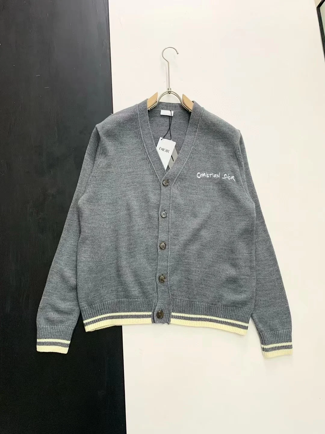 디올 크리스찬 디올 태그 가디건 (2color)