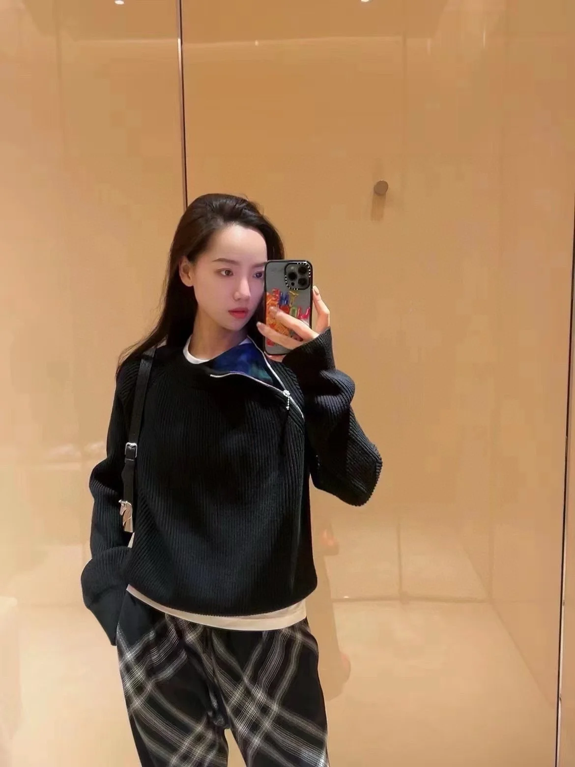 버버리 지퍼 디테일 울 니트