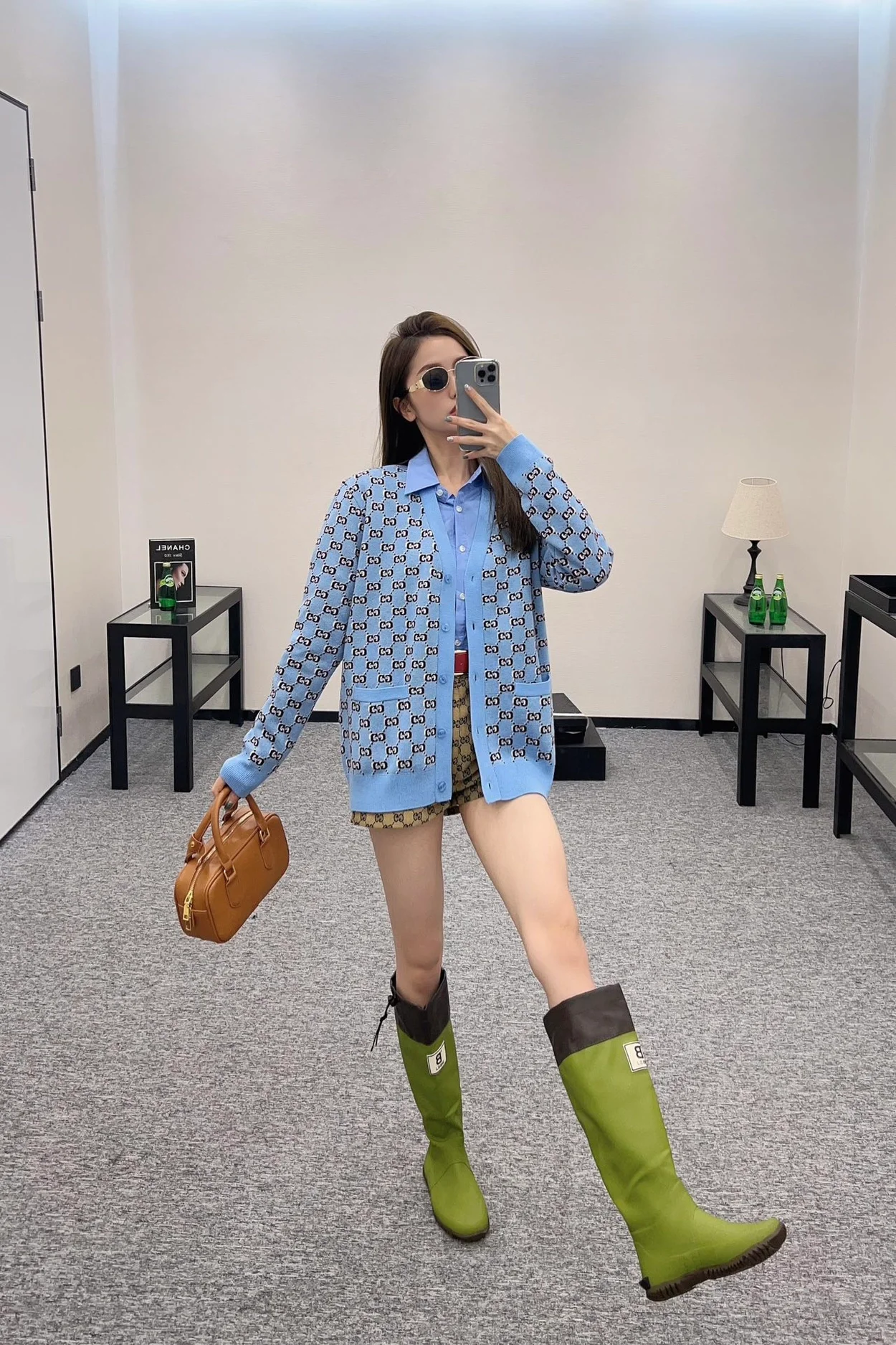 구찌 GG 섀도우 울 자카드 가디건