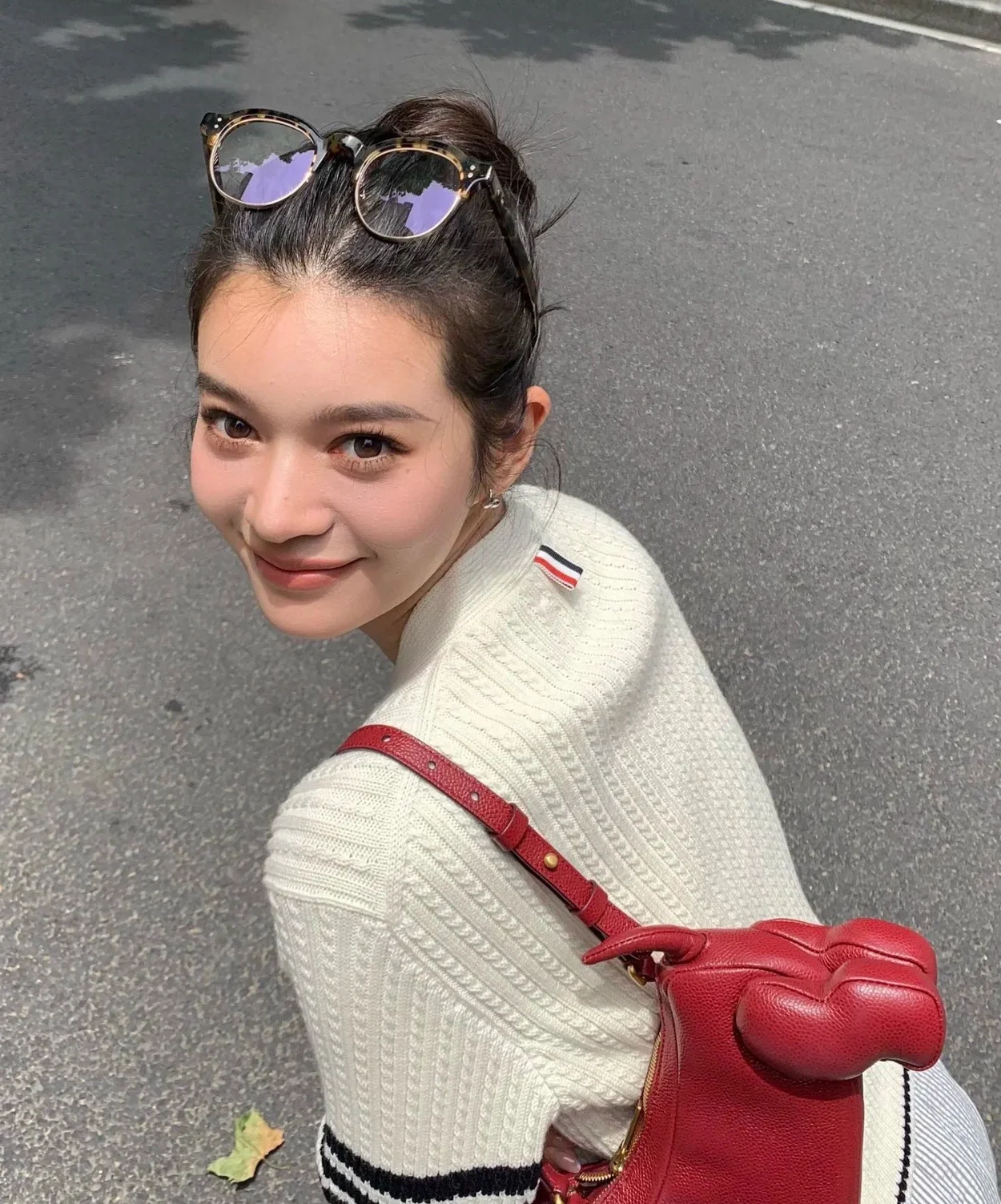 톰브라운 사선완장 브이넥 리브 가디건