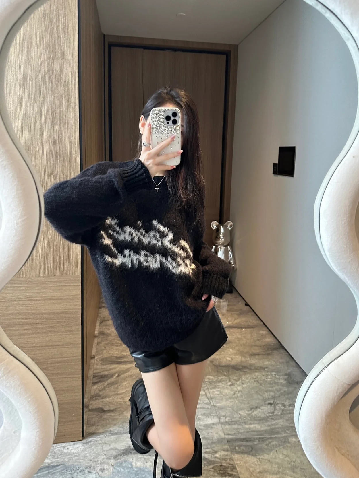 생로랑 모헤어 90S 스웨터