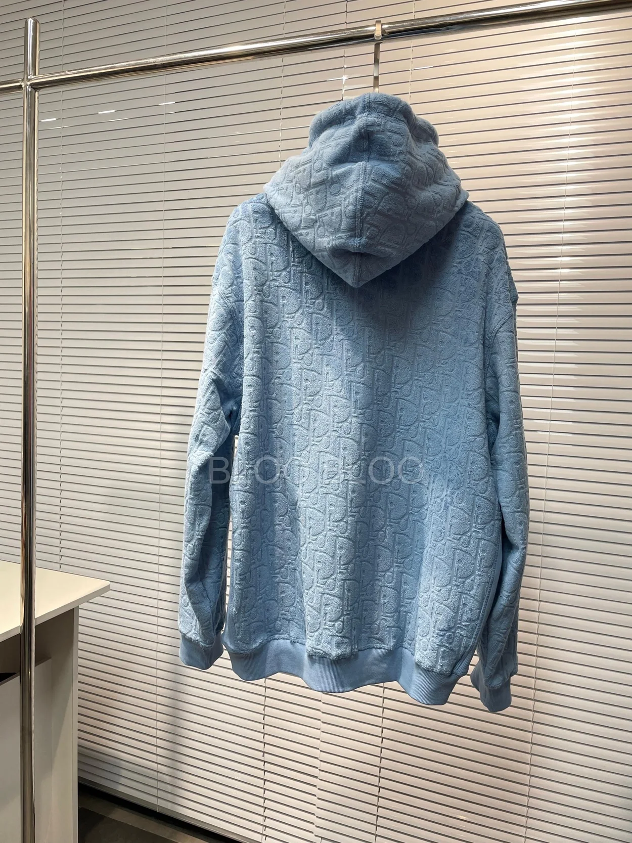 디올 오블리크 릴렉스 핏 후드 블루