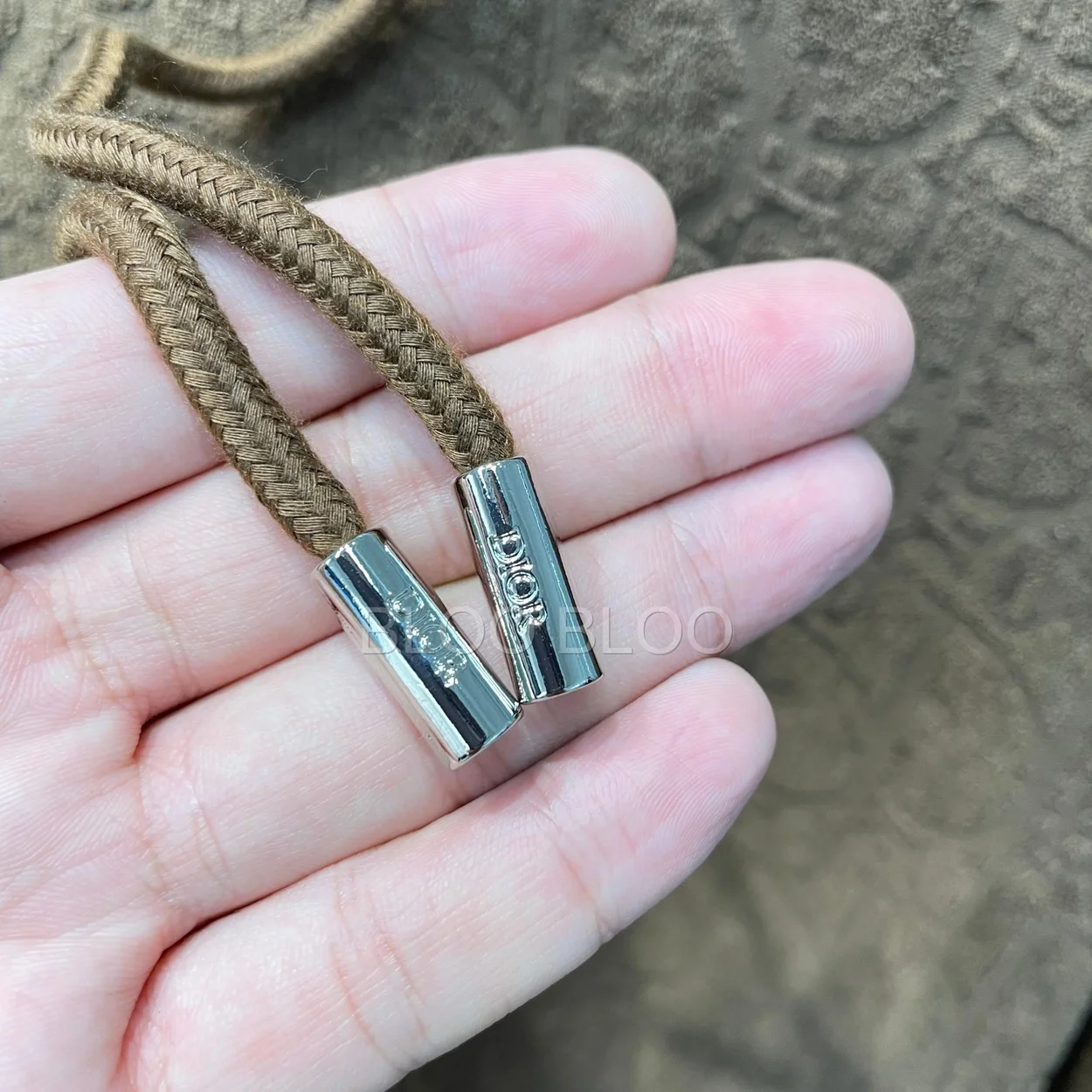 디올 오블리크 릴렉스 핏 후드 브라운
