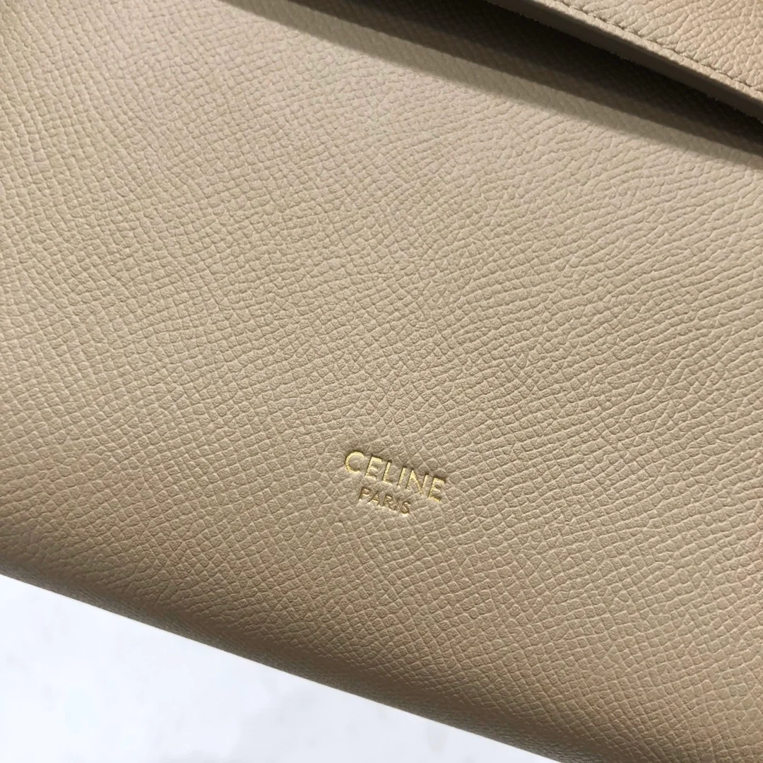 셀린느 마이크로 벨트백 베이지