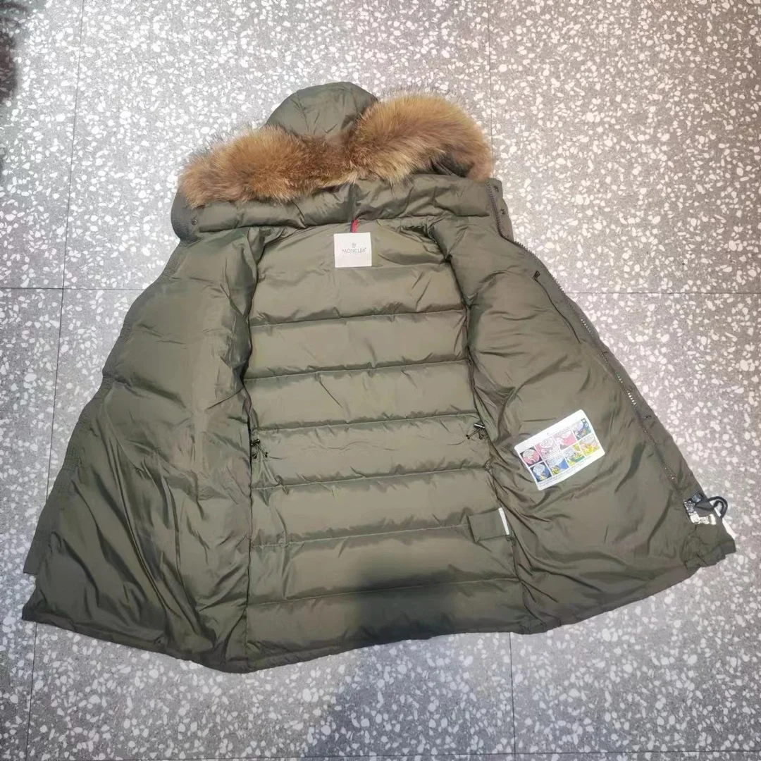 몽클레어 클루니 구스다운 패딩 자켓 카키