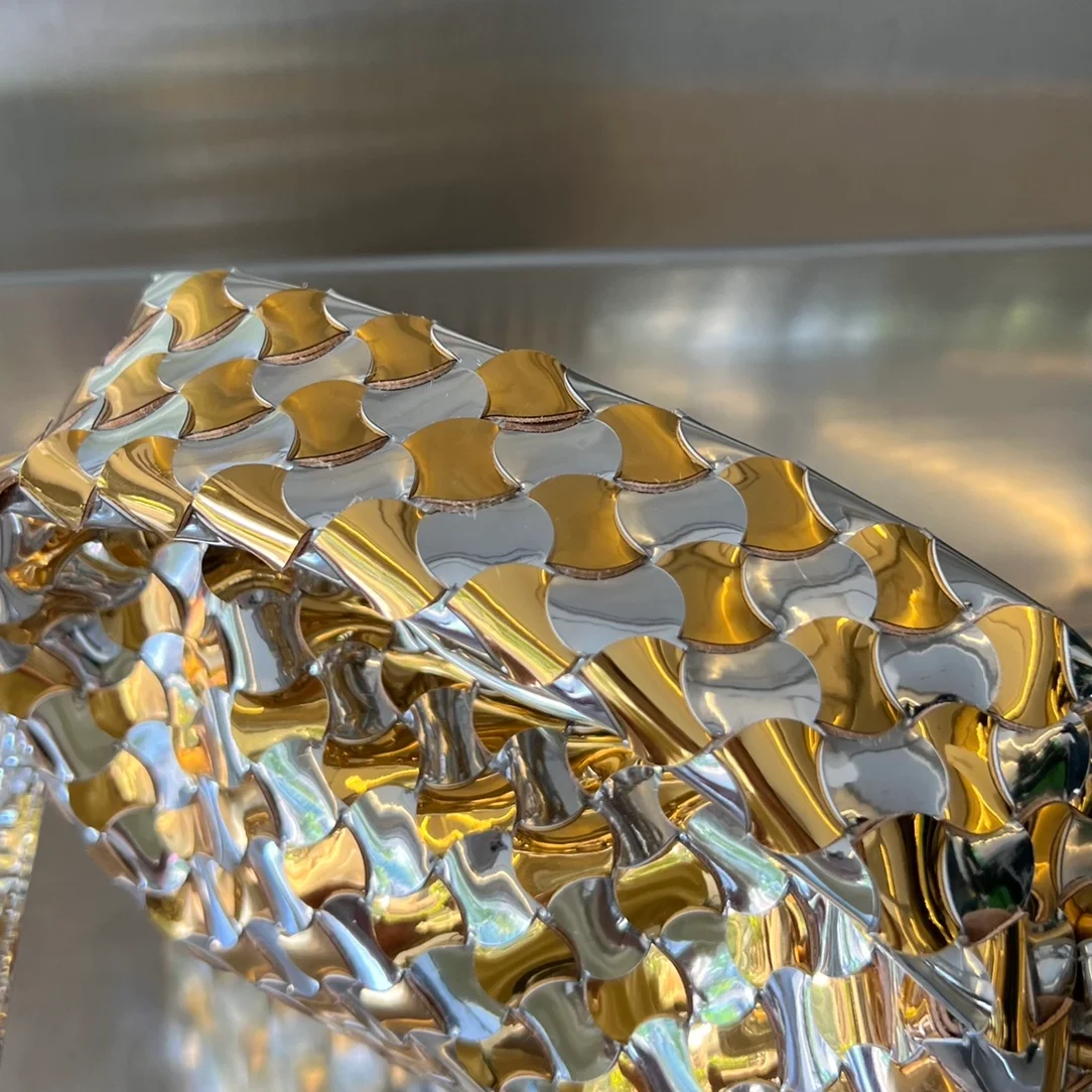 보테가 베네타 미니 홉 실버골드