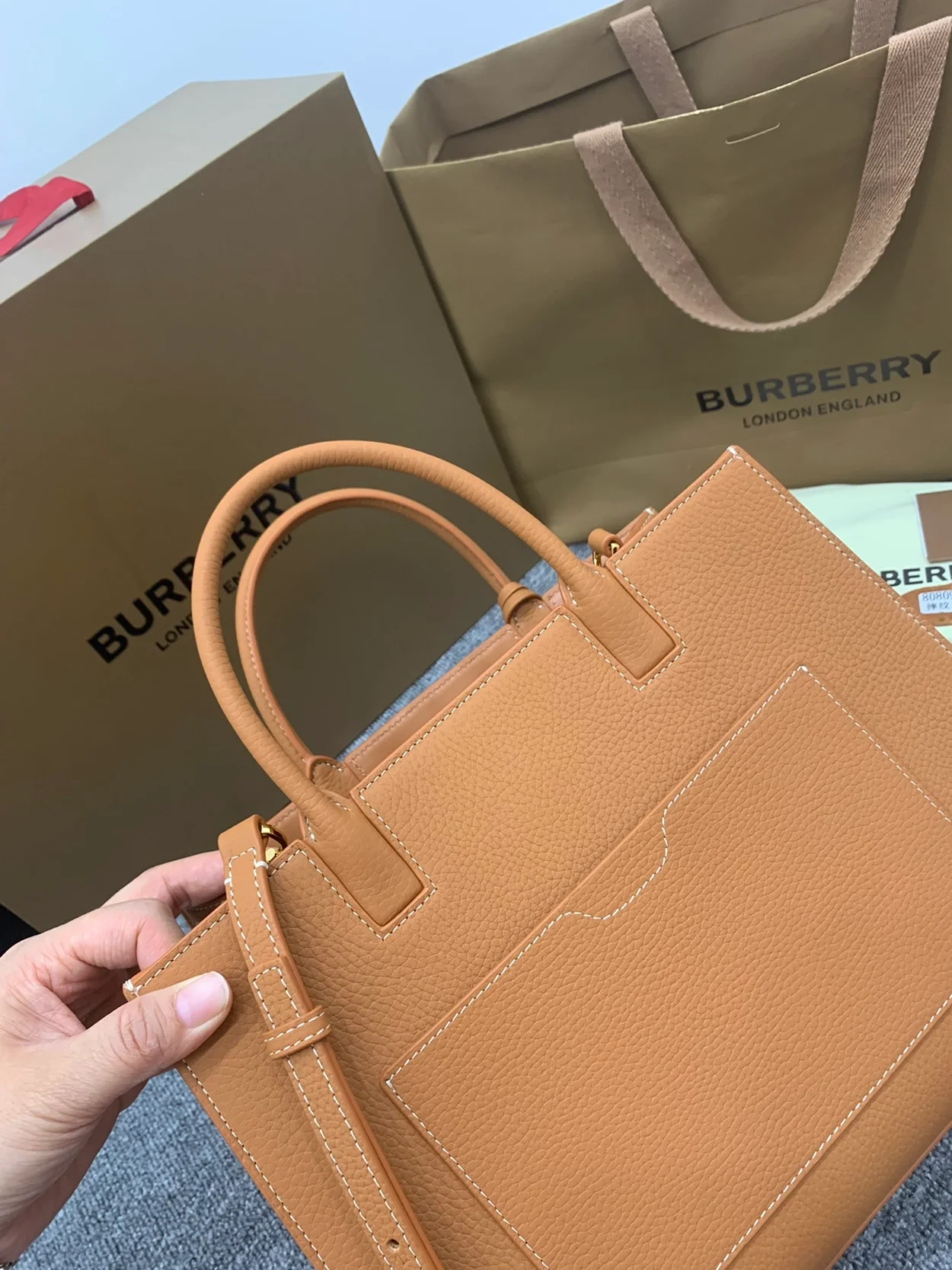 버버리 미니 프란시스 백 웜 러셋 브라운