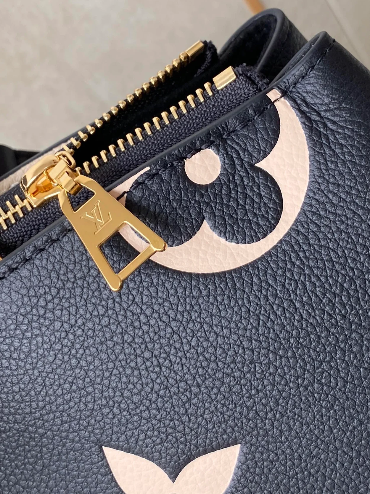 루이비통 그랑 팔레 M45842