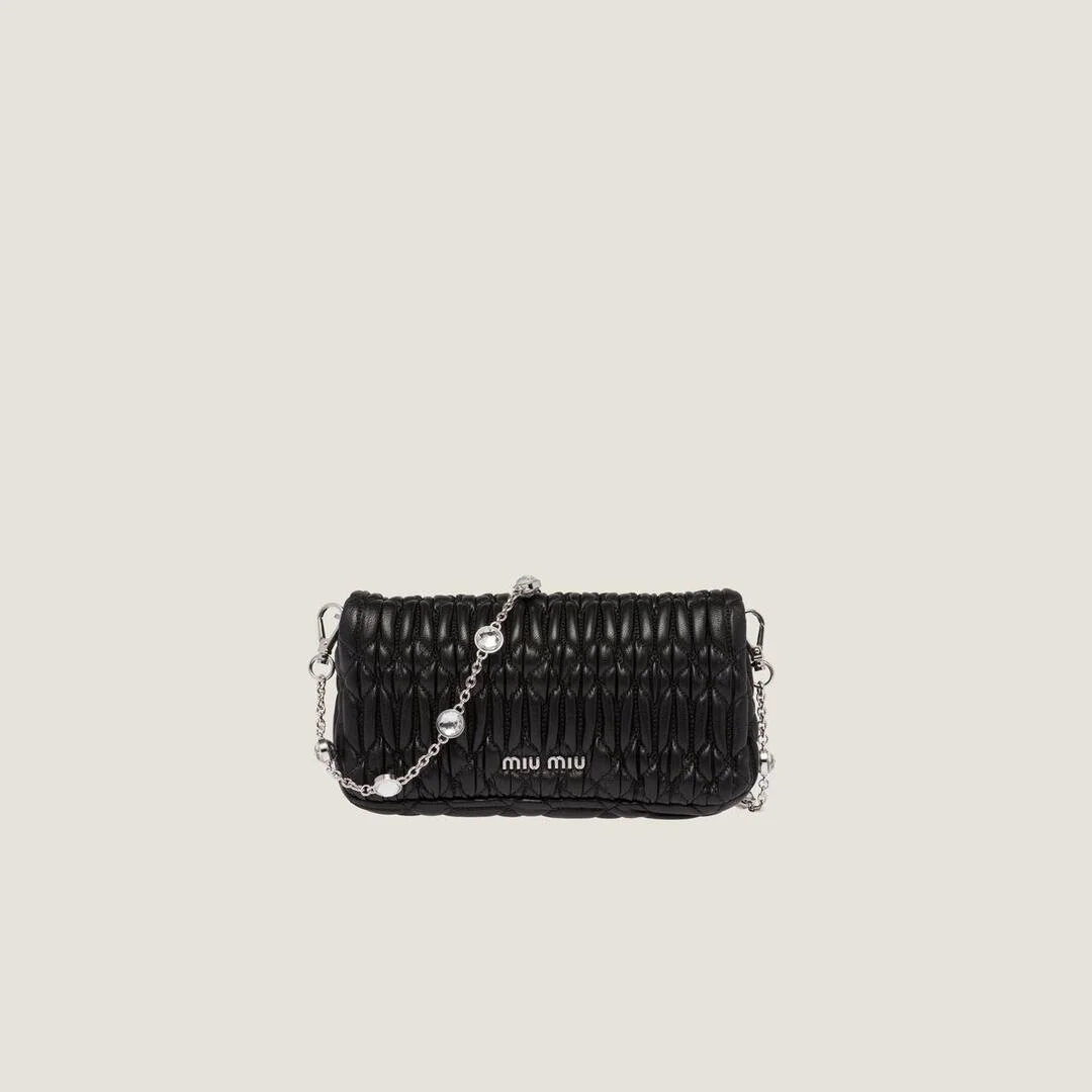 미우미우 마테라쎄 나파 가죽 크리스탈 미니백 블랙