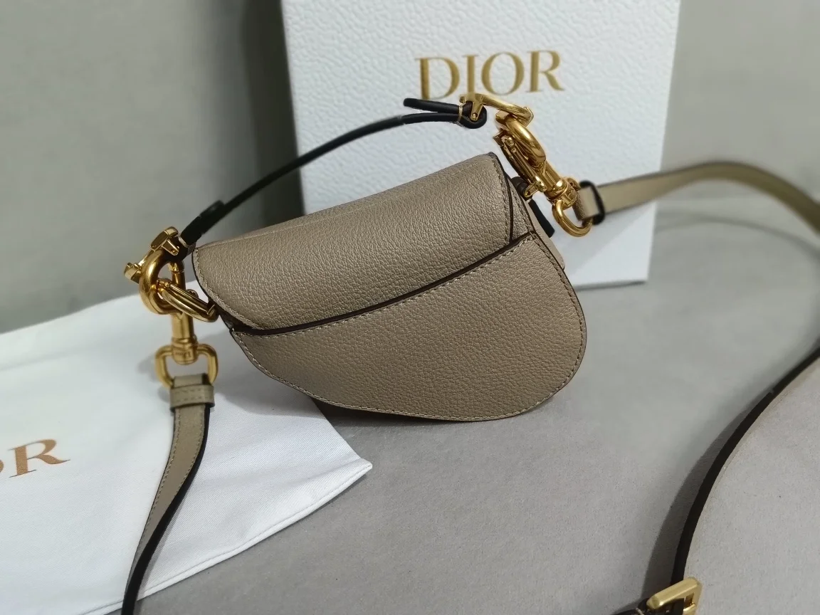 디올 마이크로 새들 백 베이지 카키
