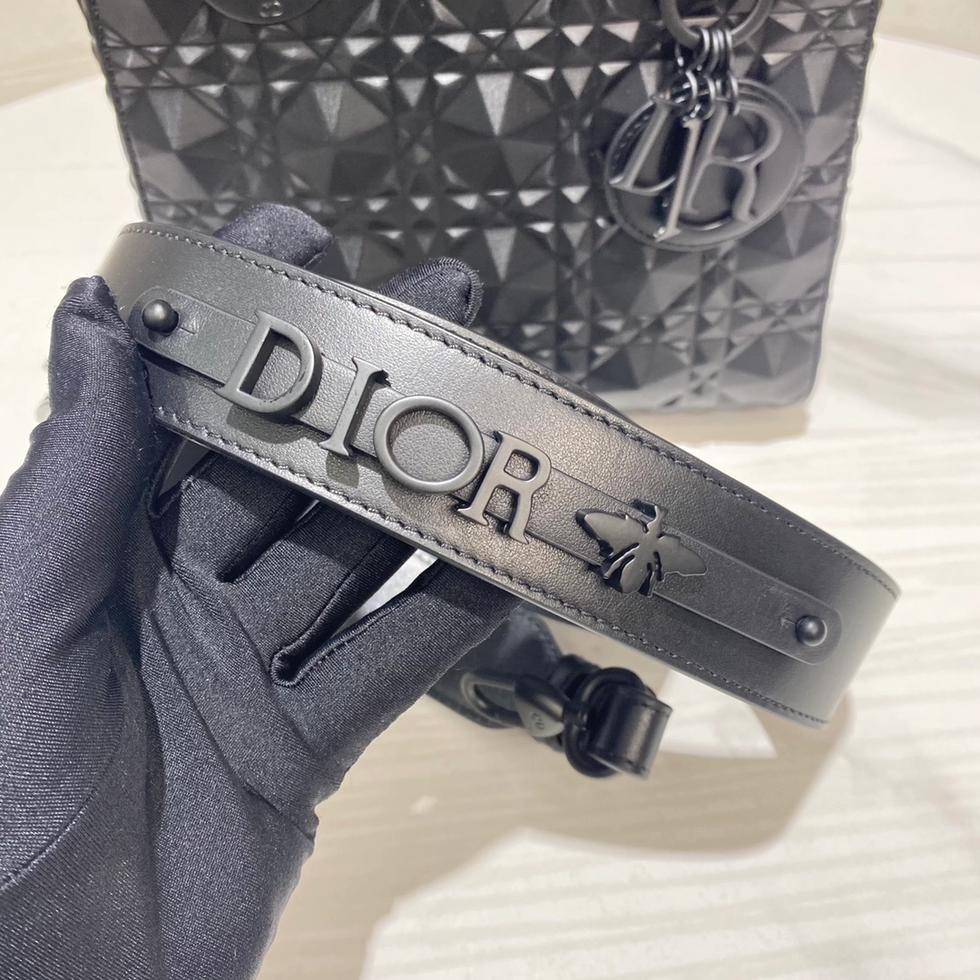 디올 레이디 ABCDIOR 다이아몬드 백 블랙