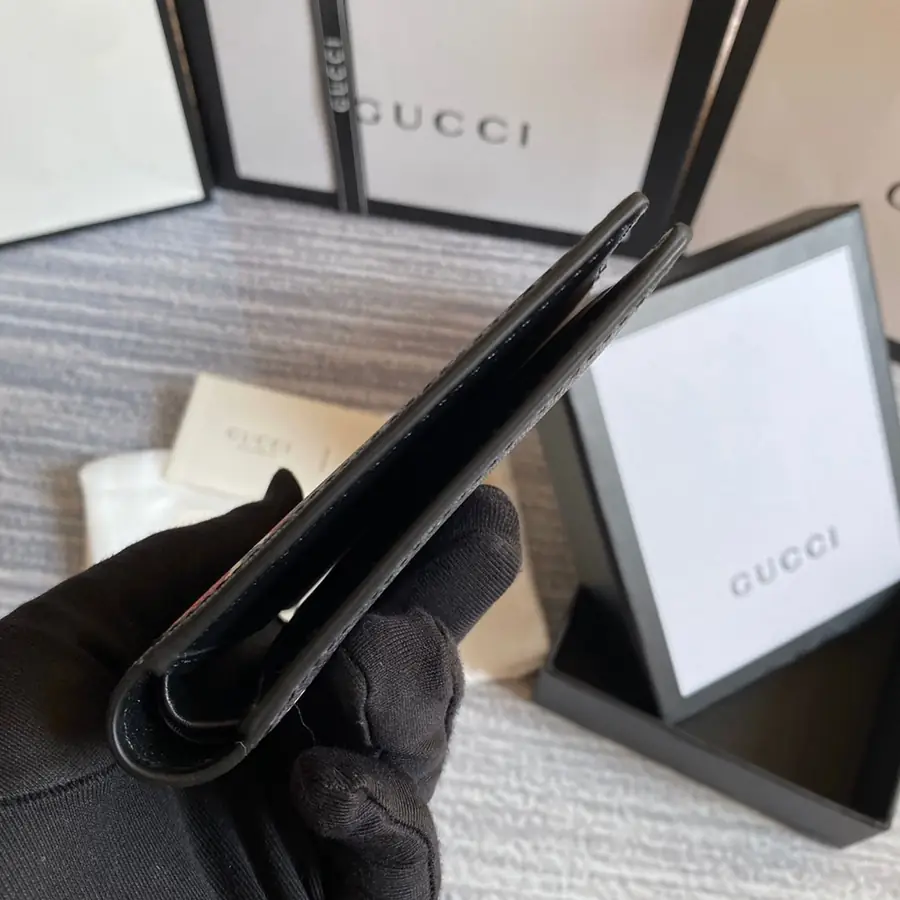 구찌 베스트리에 킹스네이크 반지갑 블랙