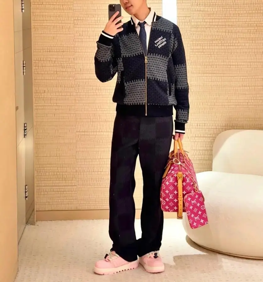 루이비통 다미에 퀼티드 코튼 보머 재킷