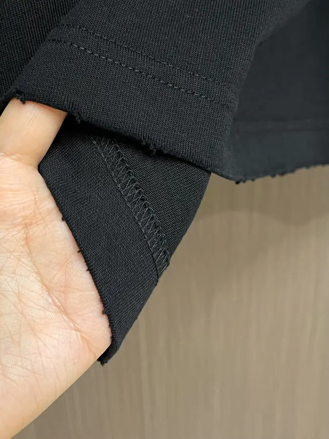 발렌시아가 다크웨이브 티셔츠 블랙