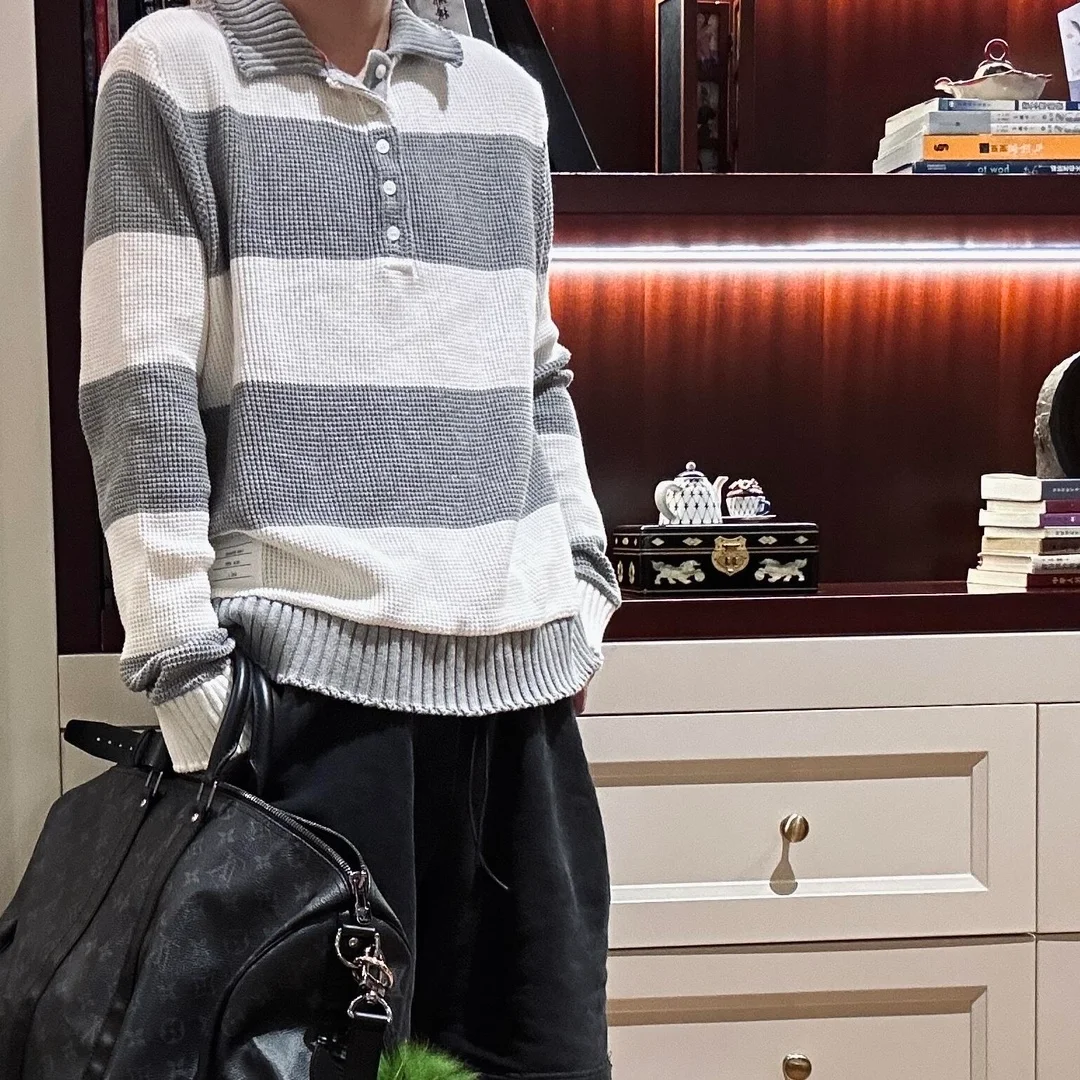 톰브라운 스트라이프 럭비 폴로 셔츠