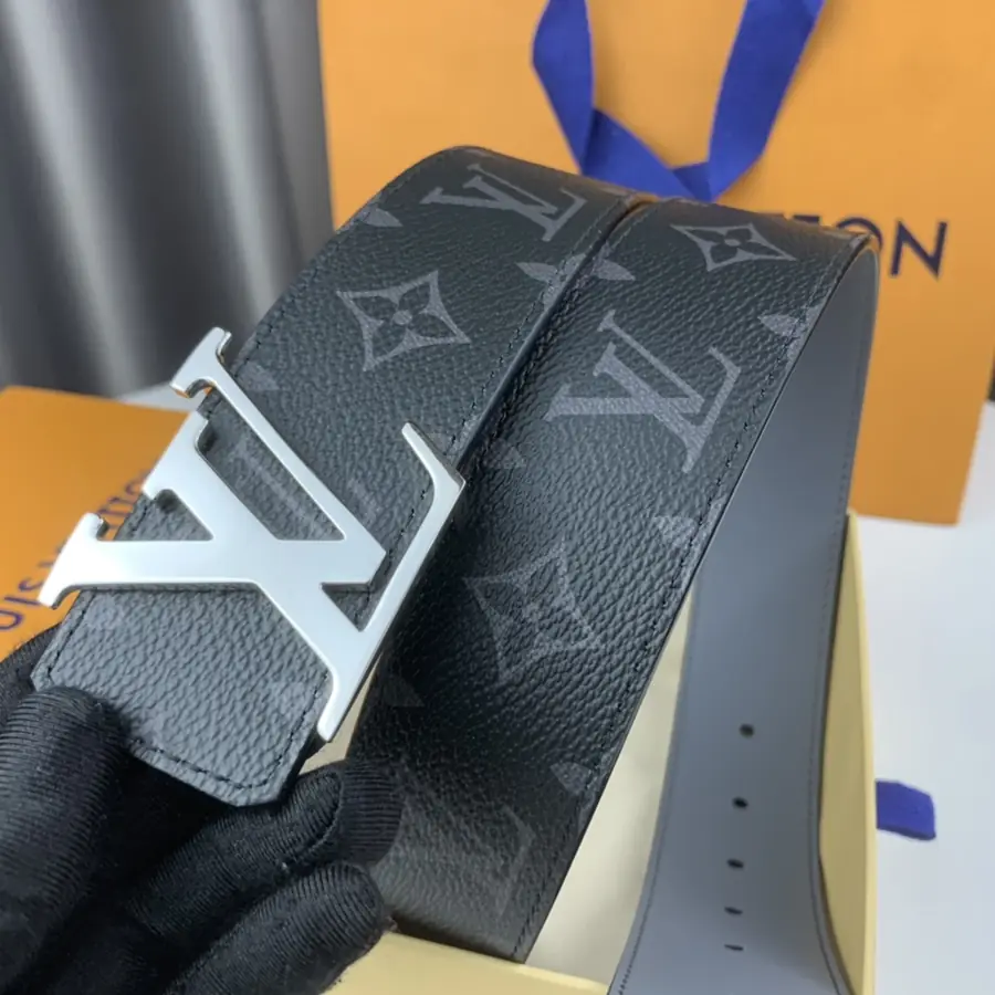 루이비통 이니셜 리버서블 벨트 40mm M0535U