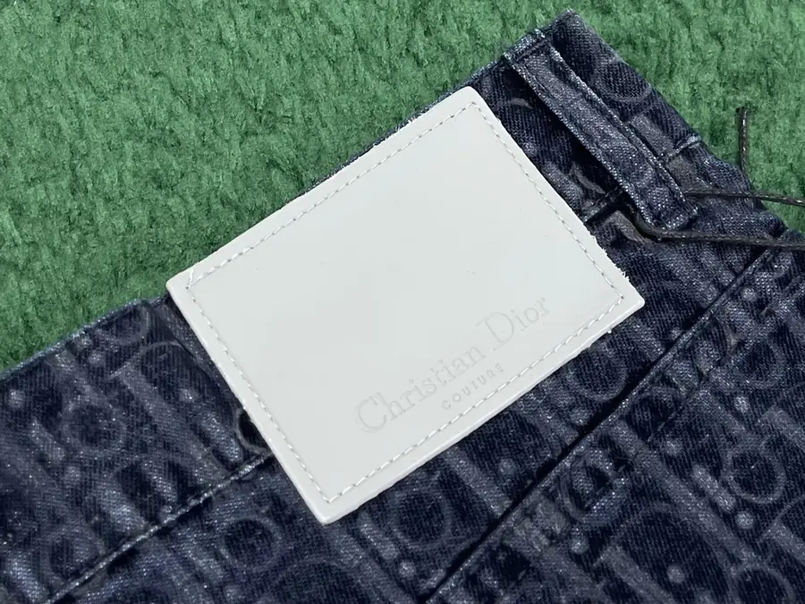 디올 오블리크 진 네이비