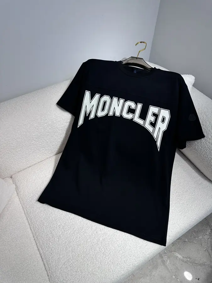 몽클레어 컬리지 반팔 티셔츠 블랙
