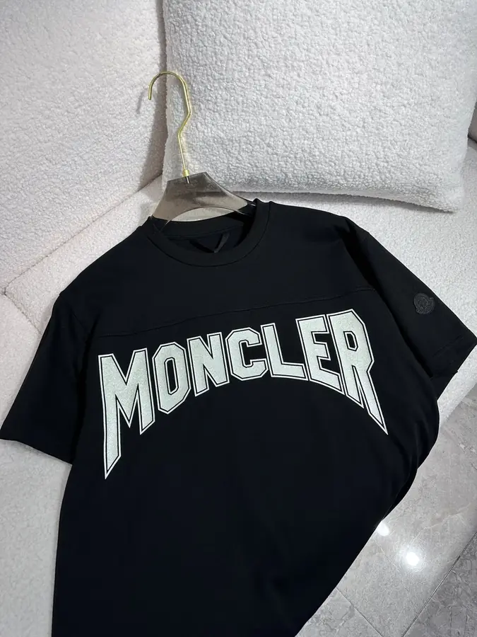 몽클레어 컬리지 반팔 티셔츠 블랙