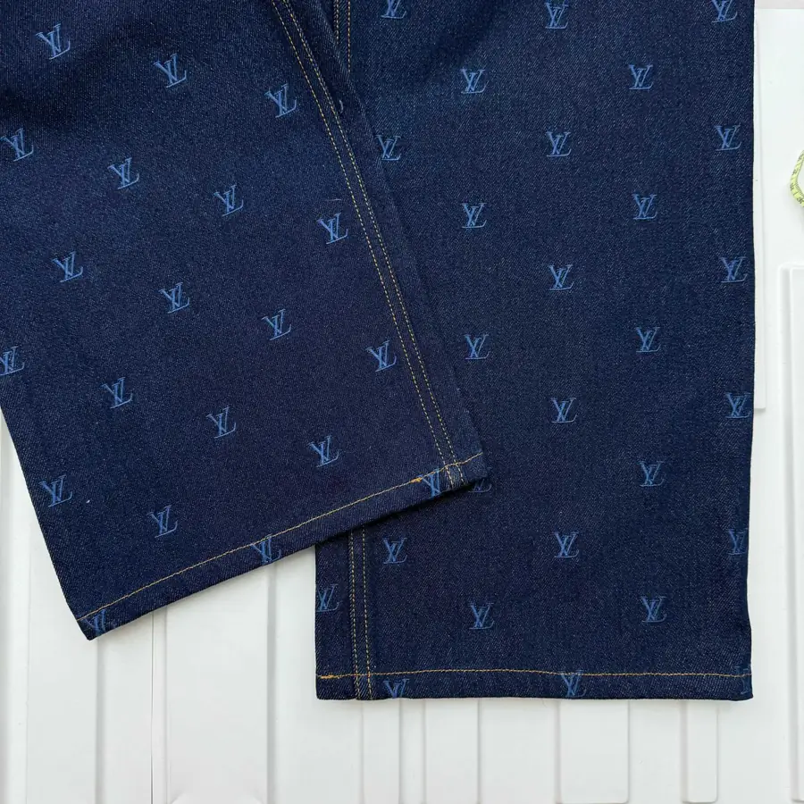 루이비통 엠브로이더드 데님 팬츠 1AFY23