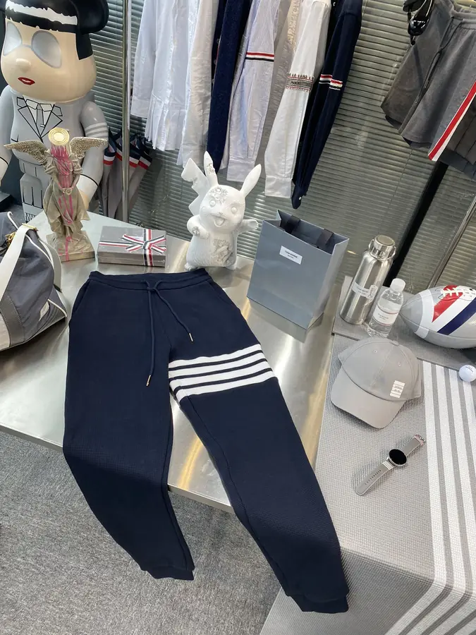 톰브라운 와플 스트라이프 스웨트팬츠 네이비
