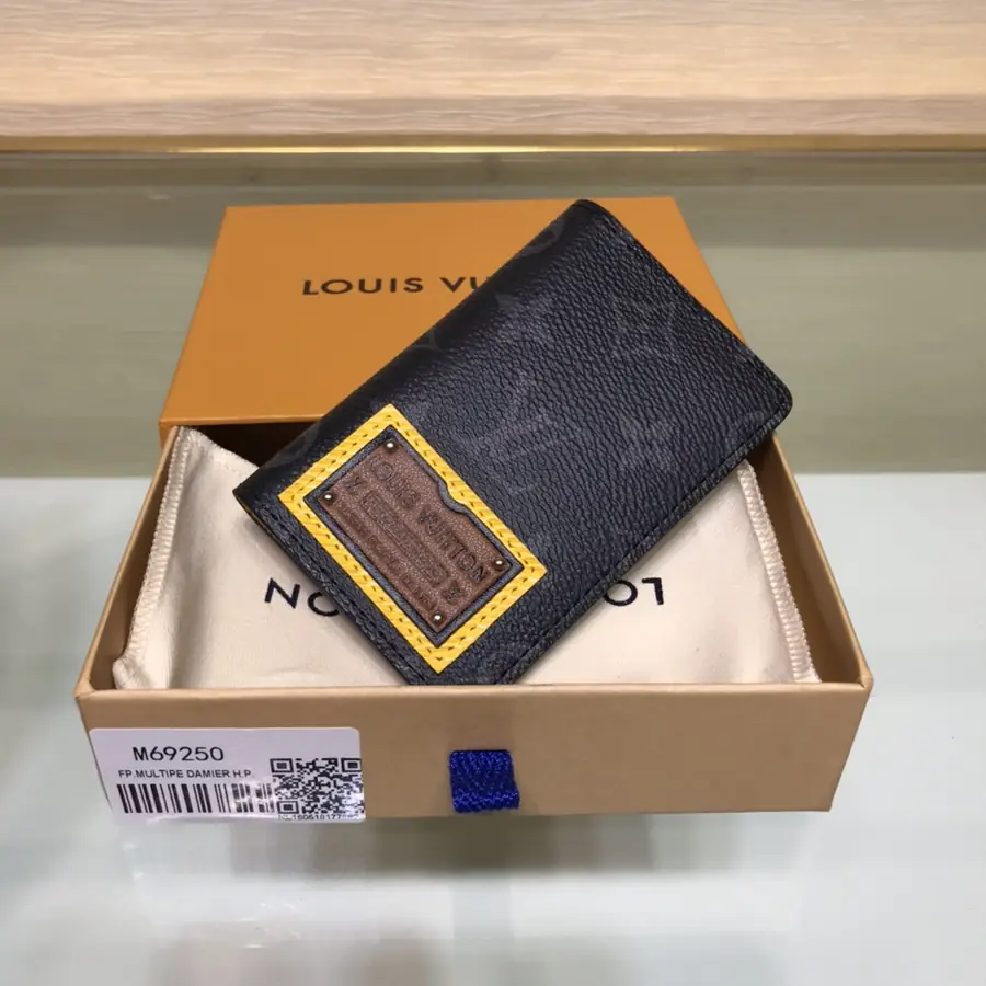 루이비통 모노그램 포켓 오거나이저 M69250