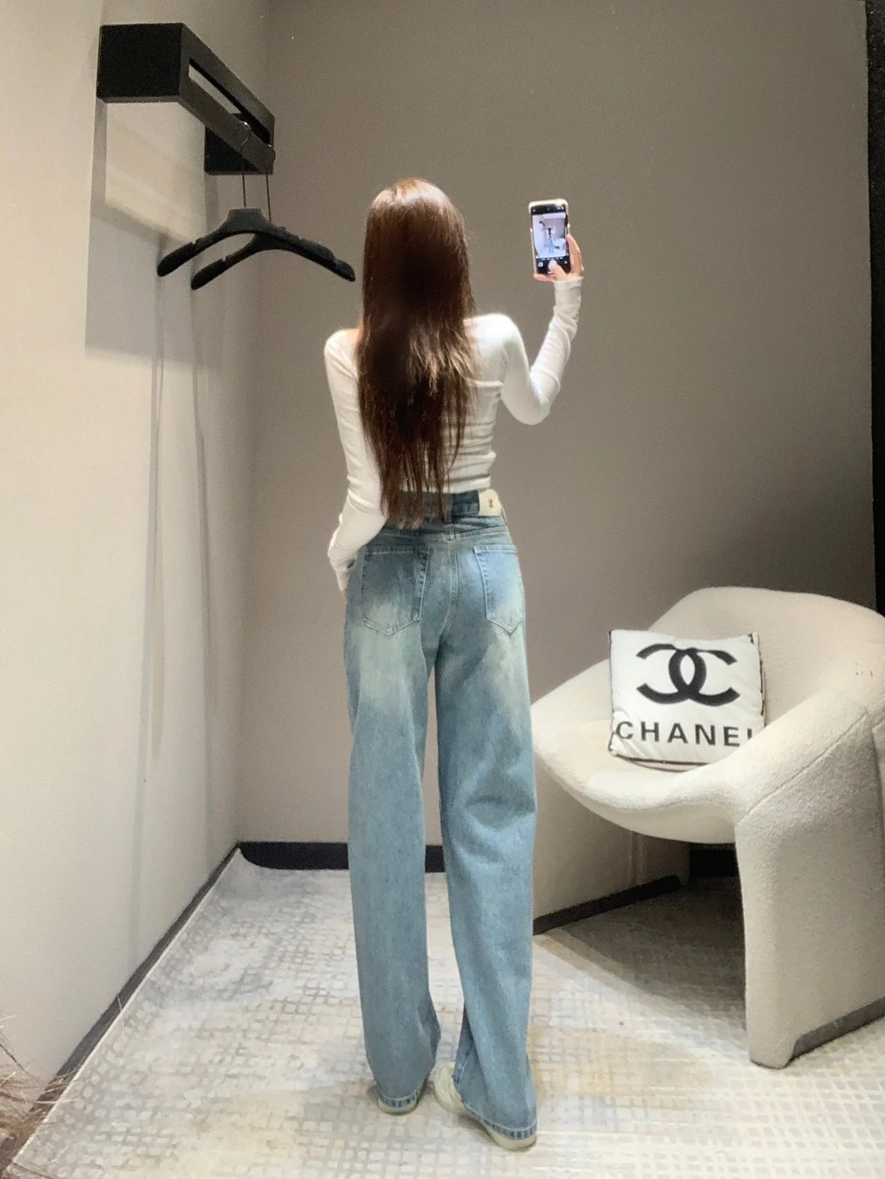 샤넬 로고 포인트 데님 진
